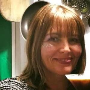 Meet your Posher, Esa